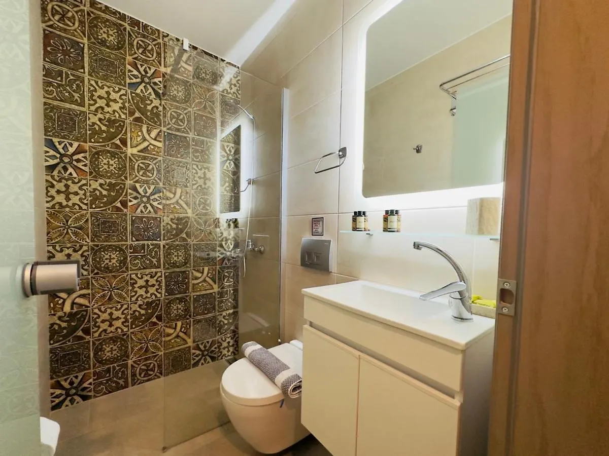 Yulia Luxury Apartments أُرانّوبولي 0*,  اليونان