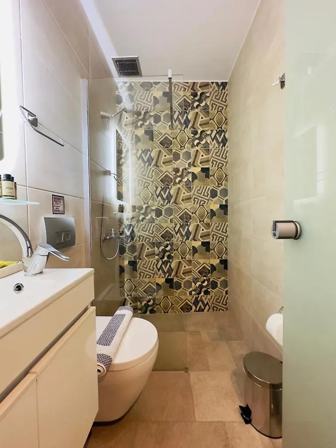 Yulia Luxury Apartments Ouranoupoli Greece